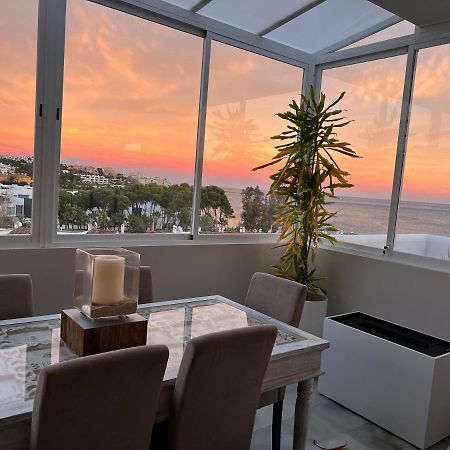 On The Beach - Penthouse On The Mediterranean Эстепона Экстерьер фото