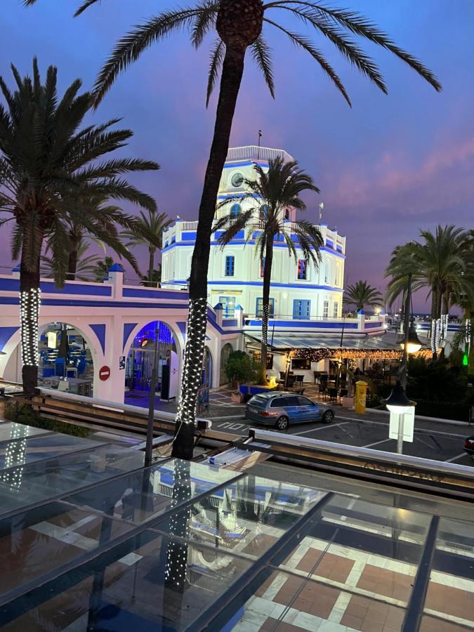 On The Beach - Penthouse On The Mediterranean Эстепона Экстерьер фото